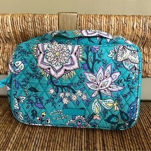 NWT Large Blush & Brush Makeup Case - Peacock Garden